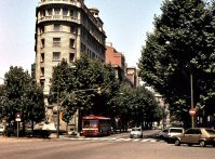 29 en la Ronda Sant Pere. Foto Jordi Escudé, agosto 1984