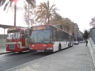 En la Vía Julia junto al autobús histórico de la asociación ARCA, realizando la línea 50, dic.2007
