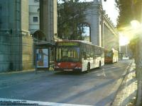 En el terminal de la Pl. España, agosto 2003
