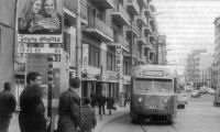 Parada de los tranvías 45 y 49 y autobuses 19 y NH en la calle Tajo