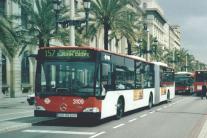 Autobus de la lnea 157 en el Paseo de Coln