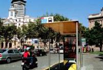 Parada en las Ramblas, frente al Gobierno Civil