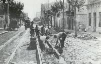 Reparacin de vias en la calle Dos de Mayo