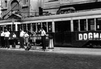 Un tranvia de la lnea 70 en San Adrin