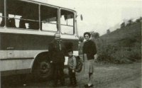 Sr. Joan Vendreu. Autobus de la empresa Petit Canigó