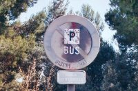 Parada antigua de la Petit Canigó, absorbida por Mohn, que aún exite en la ruta de línea 902, junio 2004. Foto Zitaro
