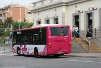 Línea SF3 en la estación, que circula solo los sábados, sept. 2013
